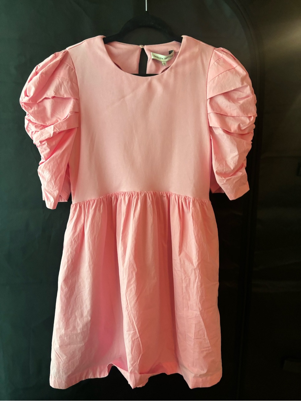 English Factory NWT Pink Puff Sleeve Dress - Picture 2 of 9